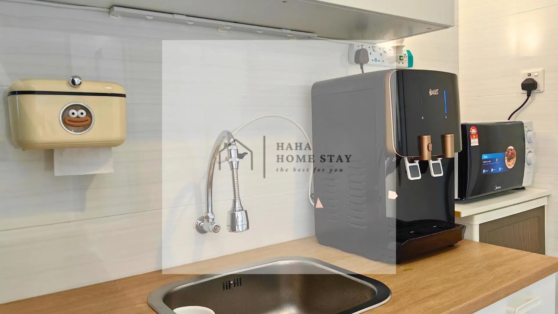 Bukit Indah Skytree Comfort Creamy Studio Apartment Johor Bahru